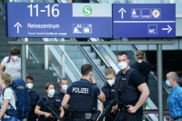 Επίθεση με μαχαίρι μέσα σε τρένο στη Βαυαρία - Τρεις τραυματίες 