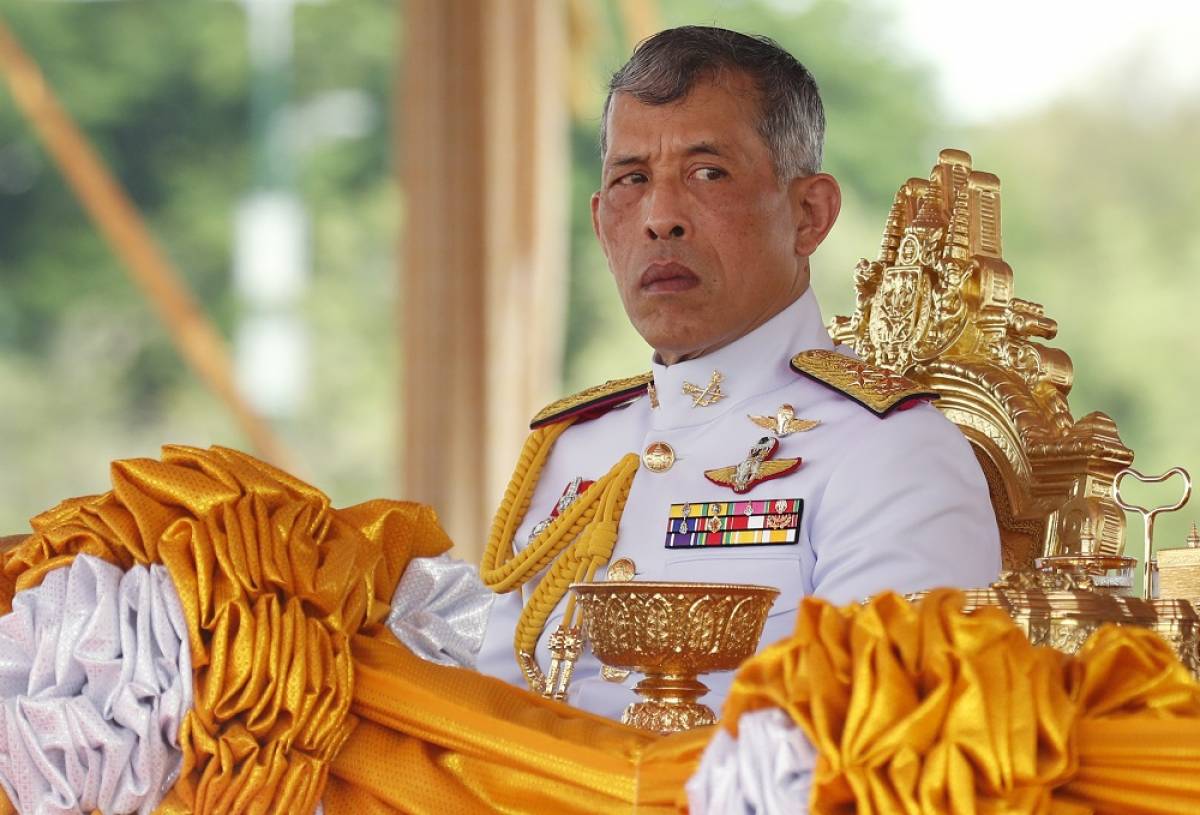 Ταϊλάνδη: Ο βασιλιάς απέμεινε χάρη στην πρώην ερωμένη του