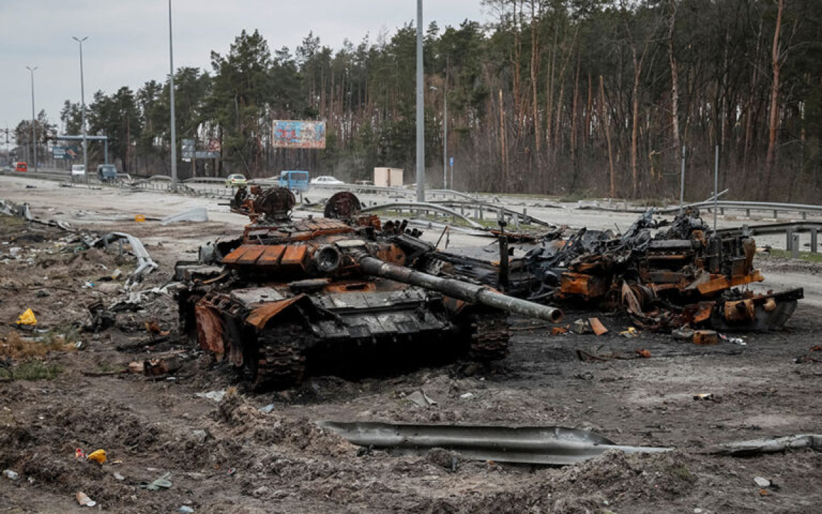 Κλιμάκωση της αντιπαράθεσης στην Ουκρανία με συγκέντρωση τεράστιας δύναμης πυρός στην ευρύτερη περιοχή