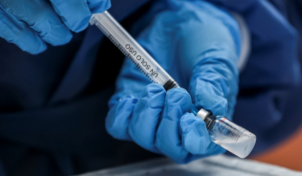 ΠΟΕΔΗΝ: Αίτηση στο ΣτΕ κατά του υποχρεωτικού εμβολιασμού