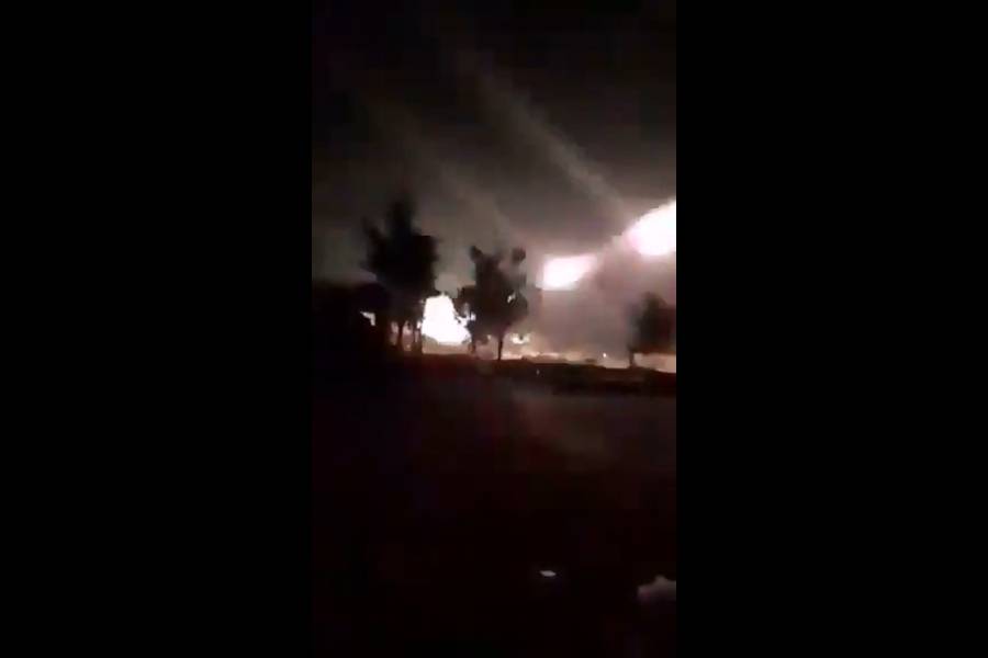 Συρία: Φωτίστηκε η νύχτα από τα πολυβόλα στο Ιντλίμπ (Βίντεο)