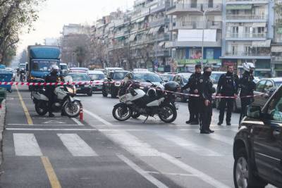 Πυροβολισμοί με τραυματίες στη Θεσσαλονίκη: Ένας 25χρονος και ένας 28χρονος οι δράστες