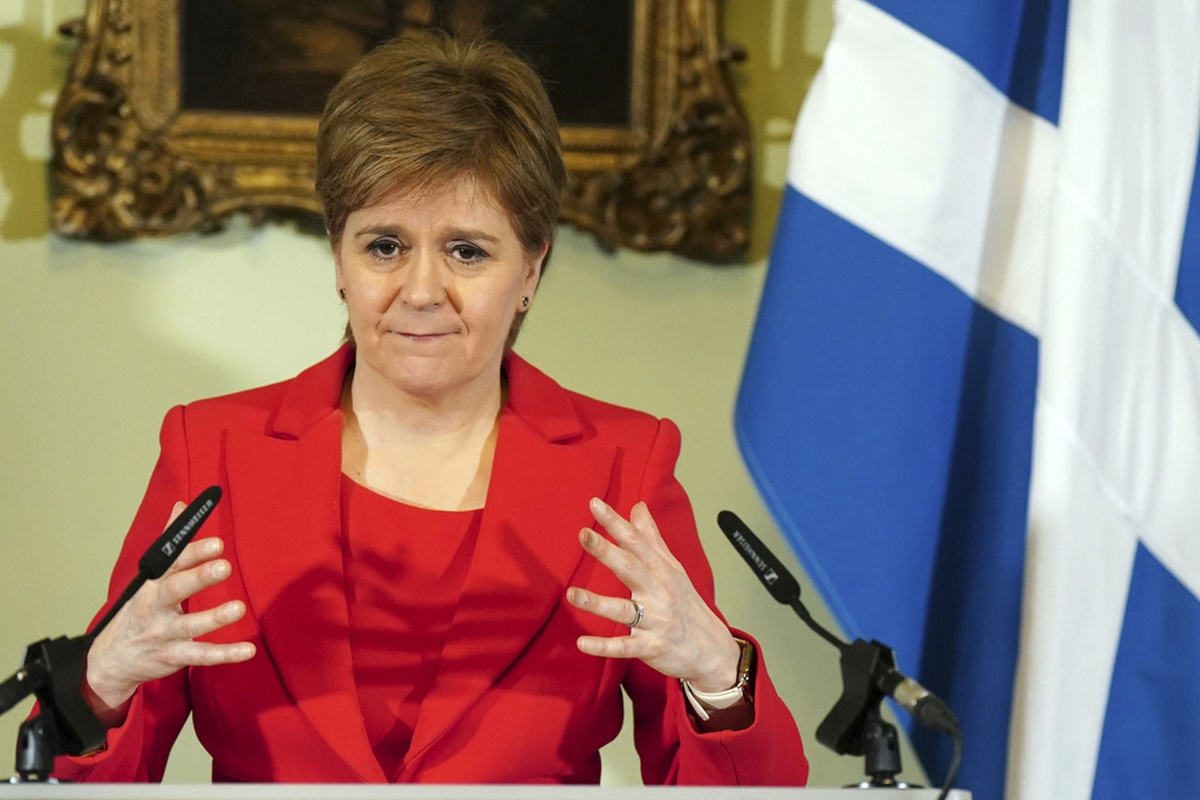 Σκωτία: Συνελήφθη η πρώην πρωθυπουργός Νίκολα Στέρτζιον - Γιατί κατηγορείται