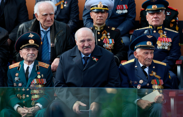 Ανησυχία για τον Λουκασένκο: Κουρασμένος στη Μόσχα, δεν παρέστη στο γεύμα του Πούτιν (Βίντεο)
