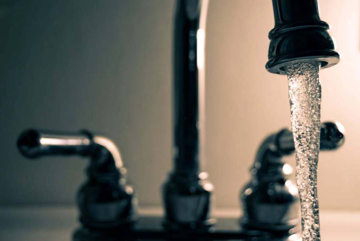 ΕΥΔΑΠ: Δωρεάν νερό για τους δικαιούχους ΚΕΑ - Δείτε πώς