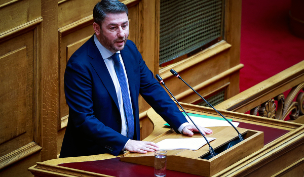 Ανδρουλάκης για «κόκκινα δάνεια»: Αν η κυβέρνηση δεν υιοθετήσει τις προτάσεις μας θα επιτρέψει την κερδοσκοπία των funds