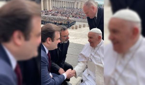Ο Πιερρακάκης συναντήθηκε με τον Πάπα Φραγκίσκο στο Βατικανό