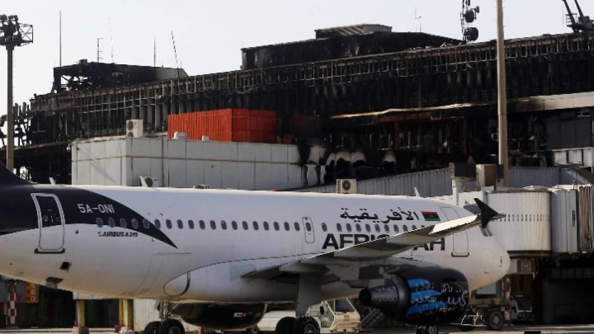 Λιβύη: Επαναλειτουργεί το αεροδρόμιο που είχε κλείσει λόγω εκτόξευσης ρουκετών