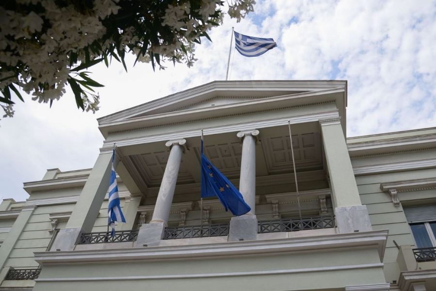 ΥΠΕΞ σε Έλληνες πολίτες: «Φύγετε άμεσα από την Ουκρανία»
