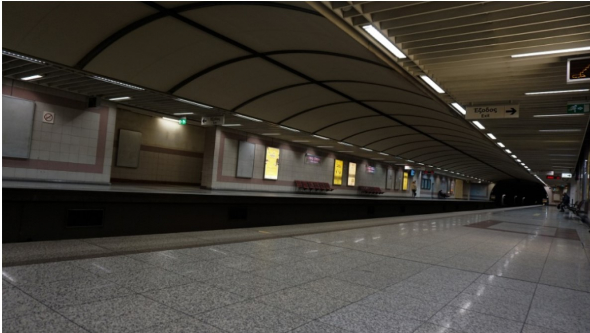 Εκκενώνεται ο σταθμός του μετρό «Μοναστηράκι» - Τηλεφώνημα για βόμβα