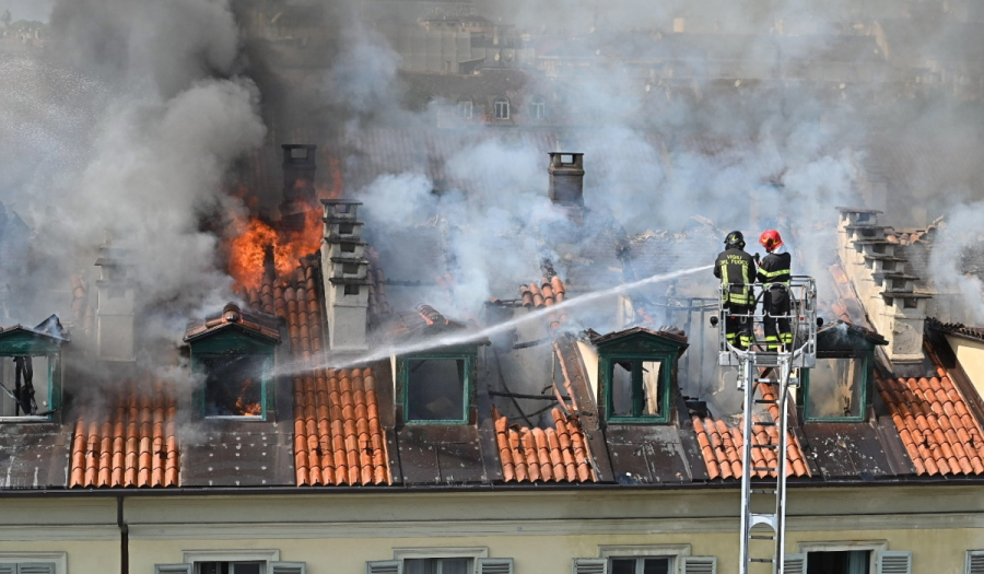 Ιταλία: Πέντε τραυματίες από φωτιά σε πολυκατοικία του Τορίνο