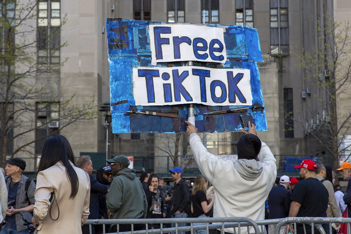 To Tik Tok απαντά στις ΗΠΑ μετά το νομοσχέδιο για απαγόρευσή του - Το χρονικό του «πολέμου»