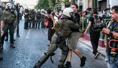 ΣΥΡΙΖΑ: Ο αντιδημοκρατικός κατήφορος είναι στρατηγική επιλογή της κυβέρνησης Μητσοτάκη