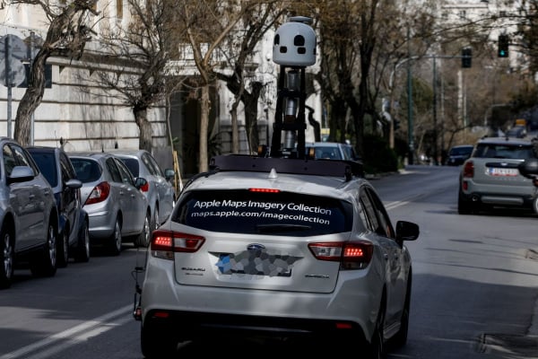 Apple: Στην Ελλάδα τα οχήματα καταγραφής για τους χάρτες - Δες πότε είναι στον δρόμο σου