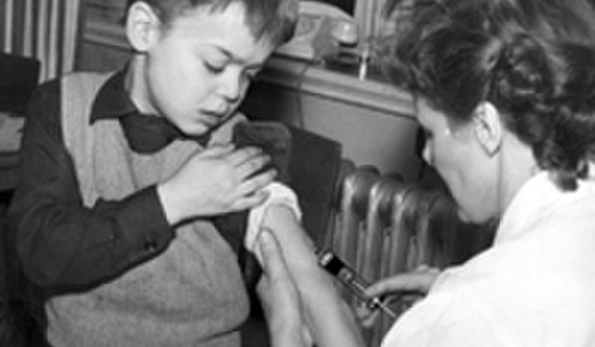 Από την ευλογιά στον κορονοϊό – Τρεις αιώνες εμβόλια και αντιεμβολιαστές