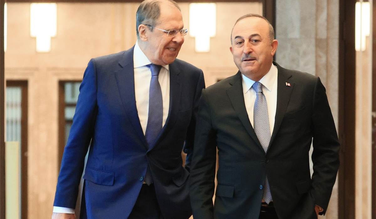Ο Λαβρόφ επισκέπτεται την Τουρκία – Η «βαριά» ατζέντα της συνάντησης με Τσαβούσογλου