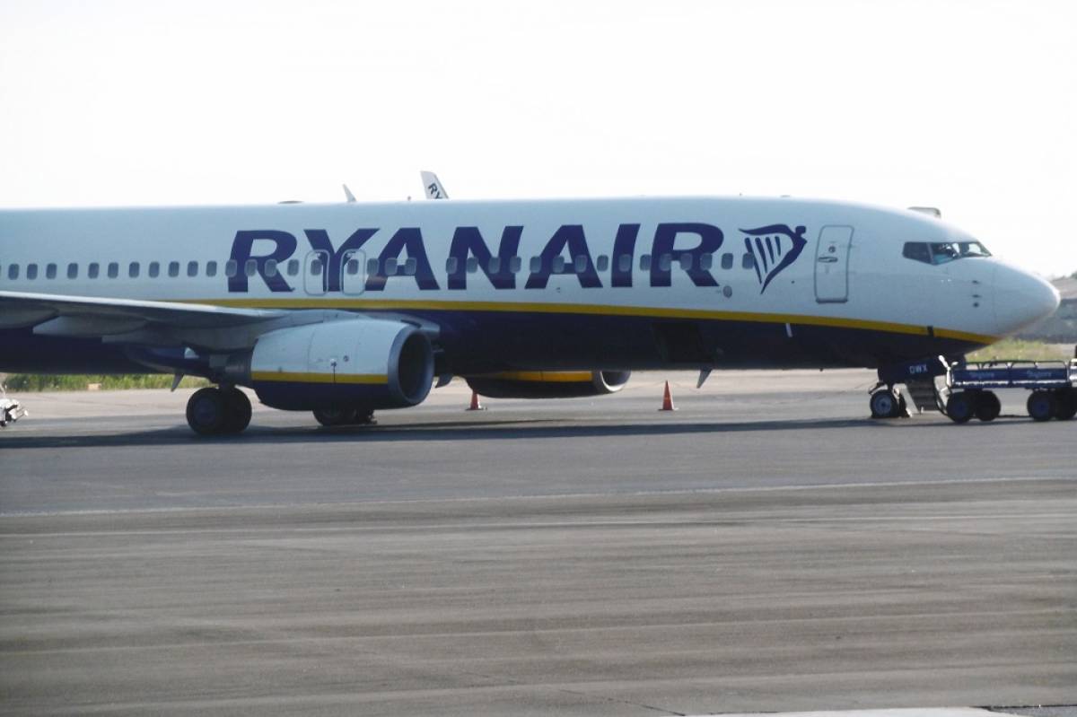 Ryanair: Μειώνει τις πτήσεις κατά 20% λόγω μειωμένης ζήτησης