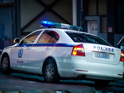 Αθήνα: Δύο καταδρομικές επιθέσεις στα γραφεία του ΠΑΣΟΚ και στο Α.Τ. Ομονοίας