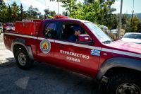Φωτιά στη Λέσβο - Επιχειρούν 18 πυροσβέστες με 6 οχήματα