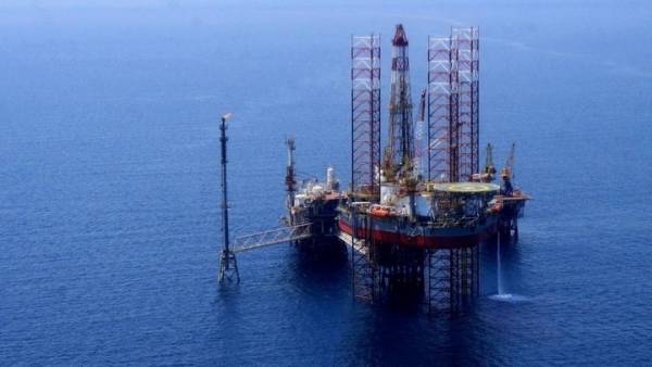 The Times: Σκληρή αντιπαράθεση για πετρέλαιο και φυσικό αέριο στη Μεσόγειο