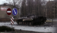 Πόλεμος στην Ουκρανία: Οι φιλορώσοι αυτονομιστές απειλούν να βομβαρδίσουν τη Μαριούπολη