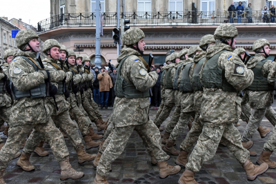 Αποκάλυψη Times: Βρετανοί κομάντος εκπαιδεύουν Ουκρανούς στρατιώτες