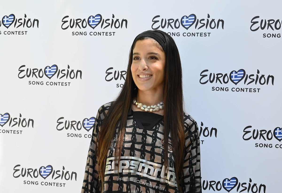 Μαρίνα Σάττι: Αναχώρησε για τη Eurovision 2024 και αποκάλυψε το χρώμα του φορέματός της