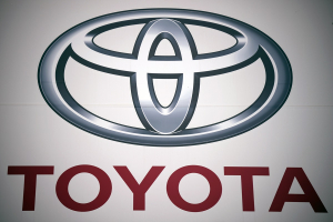 Η συγγνώμη της Toyota και το στοπ στις πωλήσεις των Corolla και Yaris Cross