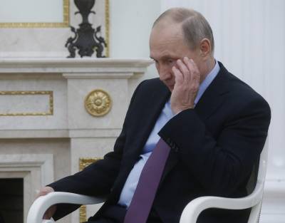 Στην δημοσιότητα η ταυτότητα του Πούτιν στη Στάζι -Τι απαντά η Μόσχα [φωτο]