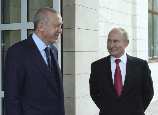 Συνάντηση Πούτιν - Ερντογάν στο Σότσι τη Δευτέρα: Στο τραπέζι η συμφωνία για τα σιτηρά