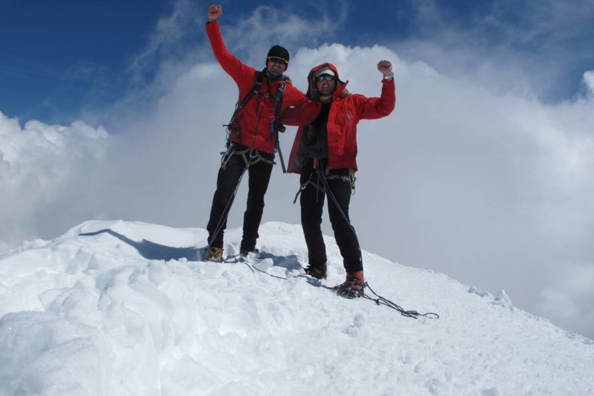 Θεσσαλοί ορειβάτες κατέκτησαν την κορυφή του θρυλικού Matterhorn