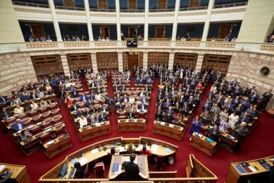 Στην Ολομέλεια της Βουλής οι θεσμικές αλλαγές για το επιτελικό κράτος