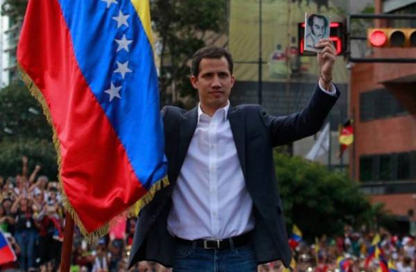 «Μπούκαραν» οι ειδικές δυνάμεις της Βενεζουέλας στο σπίτι του Γκουαϊδό