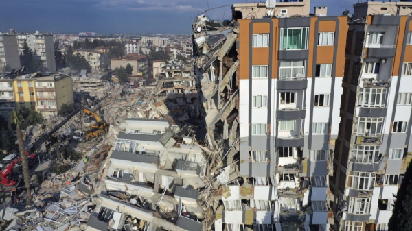 Σεισμός στην Τουρκία: Συνελήφθησαν 12 άτομα από τον κατασκευαστικό κλάδο