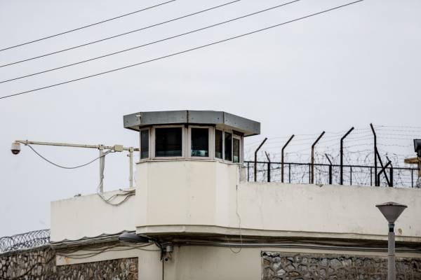 Κορυδαλλός: Απέδρασε κρατούμενος - Είχε καταδικαστεί για ανθρωποκτονία