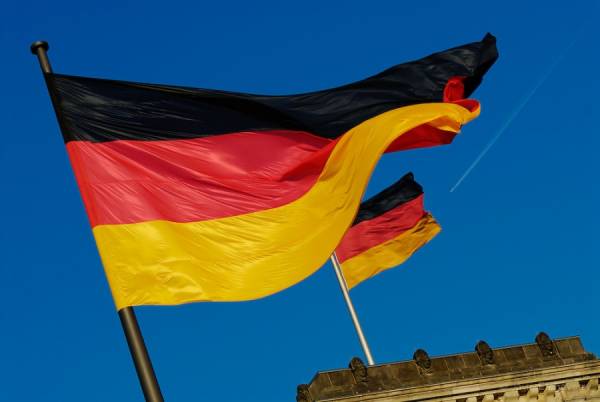 Γερμανία: Για πρώτη φορά από το 2005, οι επενδυτές τής γυρίζουν την πλάτη