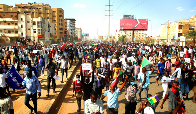 Πραξικόπημα στο Σουδάν: Επτά νεκροί και 140 τραυματίες κατά τη διάρκεια διαδηλώσεων