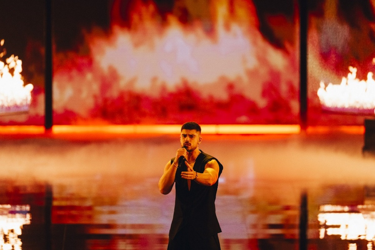 Eurovision 2023: Η Κύπρος έβαλε φωτιά στη σκηνή με τον Andrew Lambrou