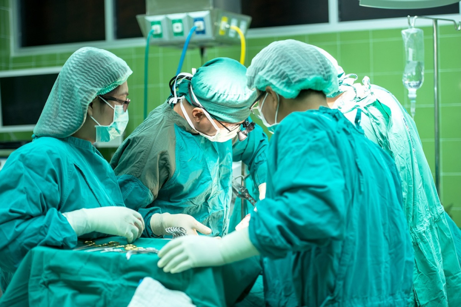 Κέρκυρα: Καταγγελία ότι χειρούργησαν γυναίκα χωρίς γενική αναισθησία