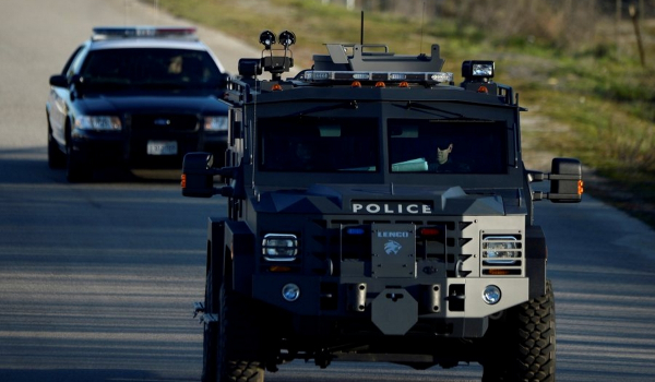 Συναγερμός στην Ουάσινγκτον: Ύποπτο όχημα έξω από το Ανώτατο Δικαστήριο