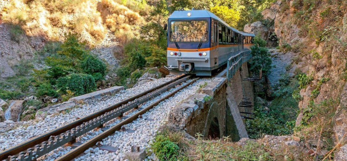 Hellenic Train: Επανέρχονται τα δρομολόγια του Οδοντωτού μετά την κατολίσθηση