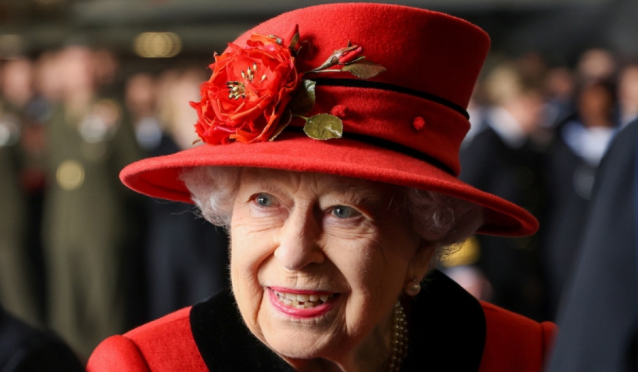 Κάρολος για βασίλισσα Ελισάβετ: Στα 95 της τα πράγματα δεν είναι τόσο εύκολα