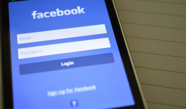 Το νέο Facebook: Τεράστια αλλαγή στο χρονολόγιο
