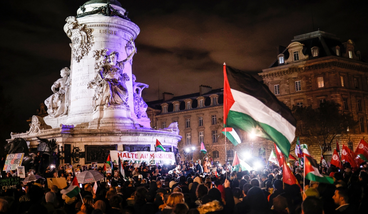 Παρίσι: Στους δρόμους 2.000 διαδηλωτές με αίτημα «να σταματήσει η σφαγή στη Γάζα» (Βίντεο)