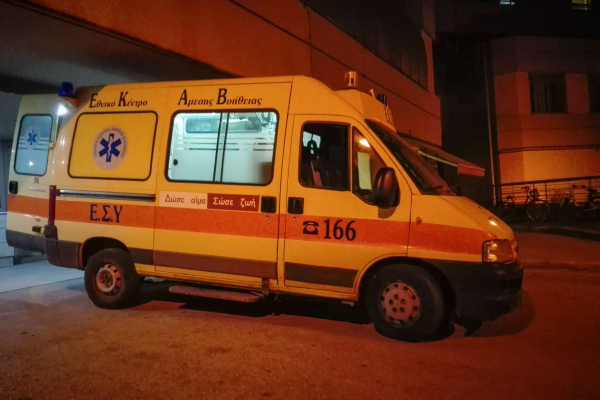 Τροχαίο στο Χαλάνδρι με έναν τραυματία - Σφοδρή σύγκρουση ταξί με ΙΧ
