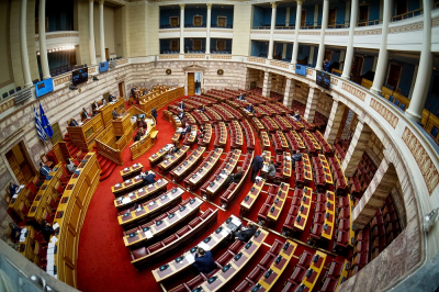 Βουλή: Έκτακτες διαδικασίες και περιορισμοί λόγω καθολικού lockdown στην Αττική