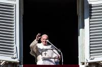 Ιταλία: Ο Πάπας αρρώστησε, οι φήμες για κορονοϊό «φούντωσαν»