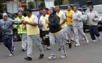 Γυμναστική σε υπέρβαρους αστυνομικούς στην Ινδονησία