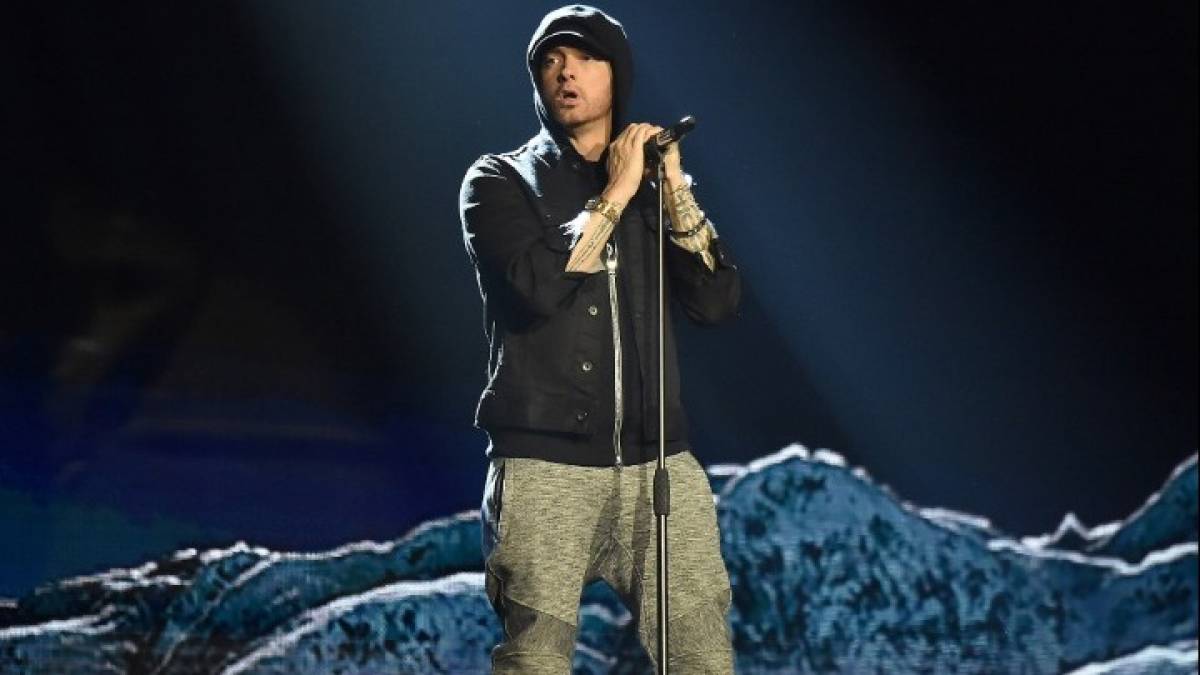 Νέο παγκόσμιο ρεκόρ για τον Eminem: 224 λέξεις σε 31 δευτερόλεπτα