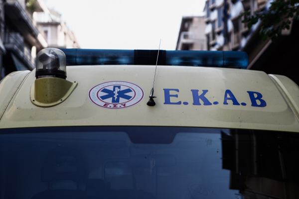 Θανατηφόρο τροχαίο στη Λεωφόρο Αθηνών - Οδηγός παρέσυρε και σκότωσε πεζό